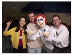 Comercial para a Yakult. Na foto: Sandy, �lvaro Petersen, o boneco Prof. Lactobacilos e Fernando Gomes
